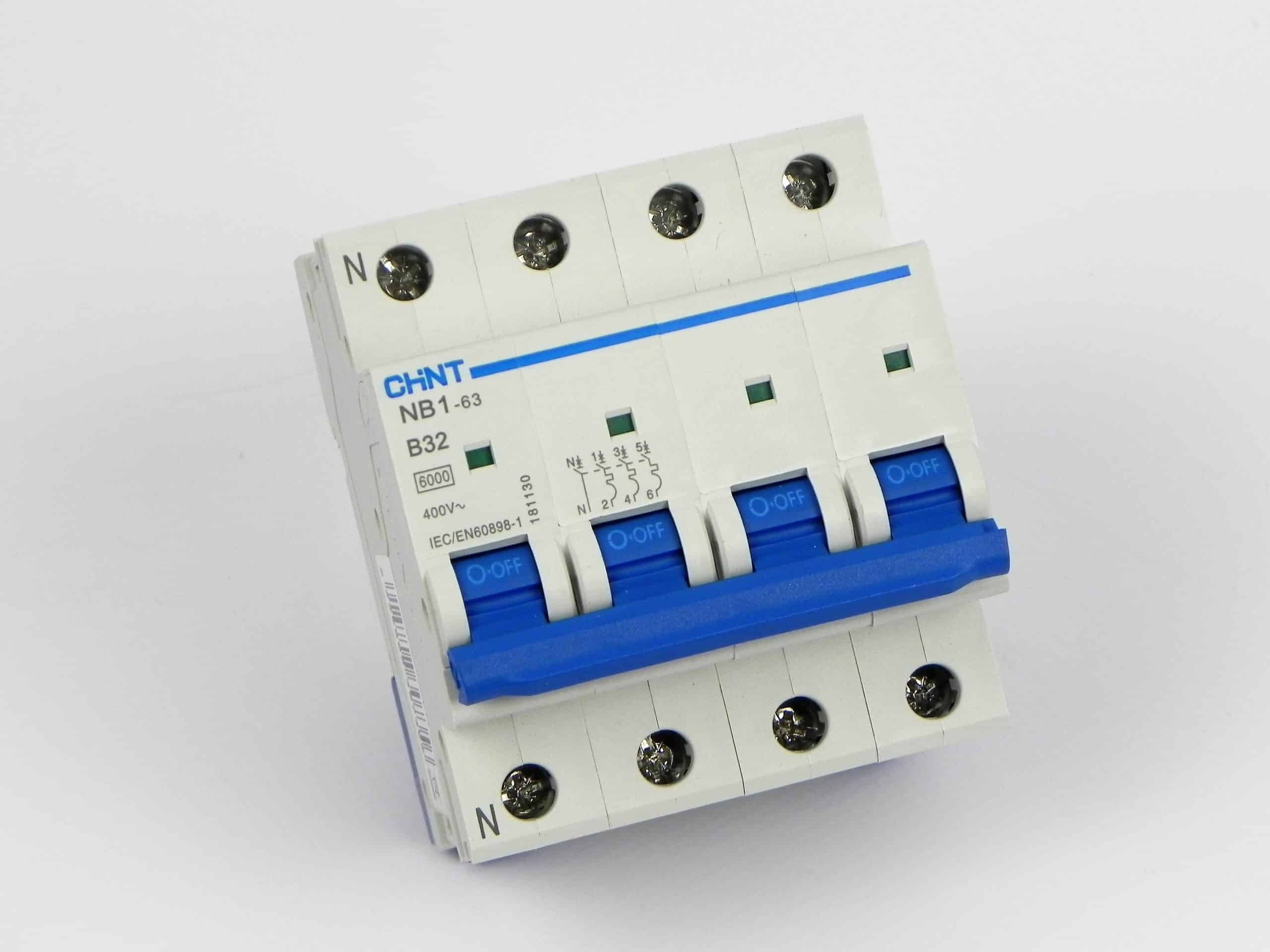 32AMP AUTOMAAT 3P+N TYPE B 6KA MCB